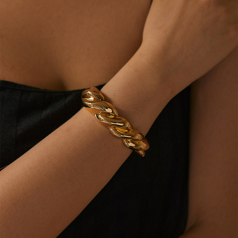 Female Twist Design Croissant Thread Creative Bracelet